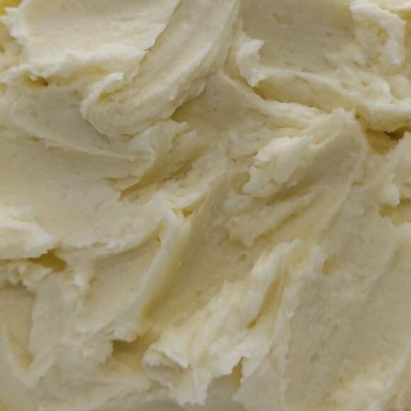 Whipped Body Butter 12 oz Mango - Picture 9 of 9